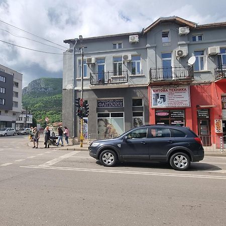 Old Style Hotel Vratsa Luaran gambar