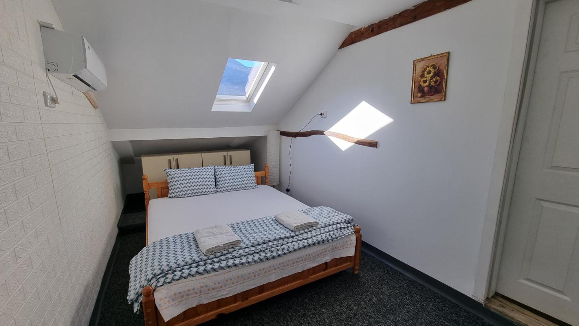 Old Style Hotel Vratsa Luaran gambar